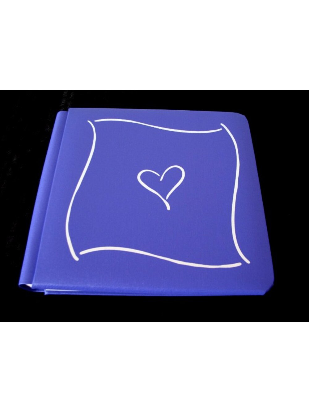 7x7 Triumph Album "Forget me Not with Heart"  New  including pages, without box.